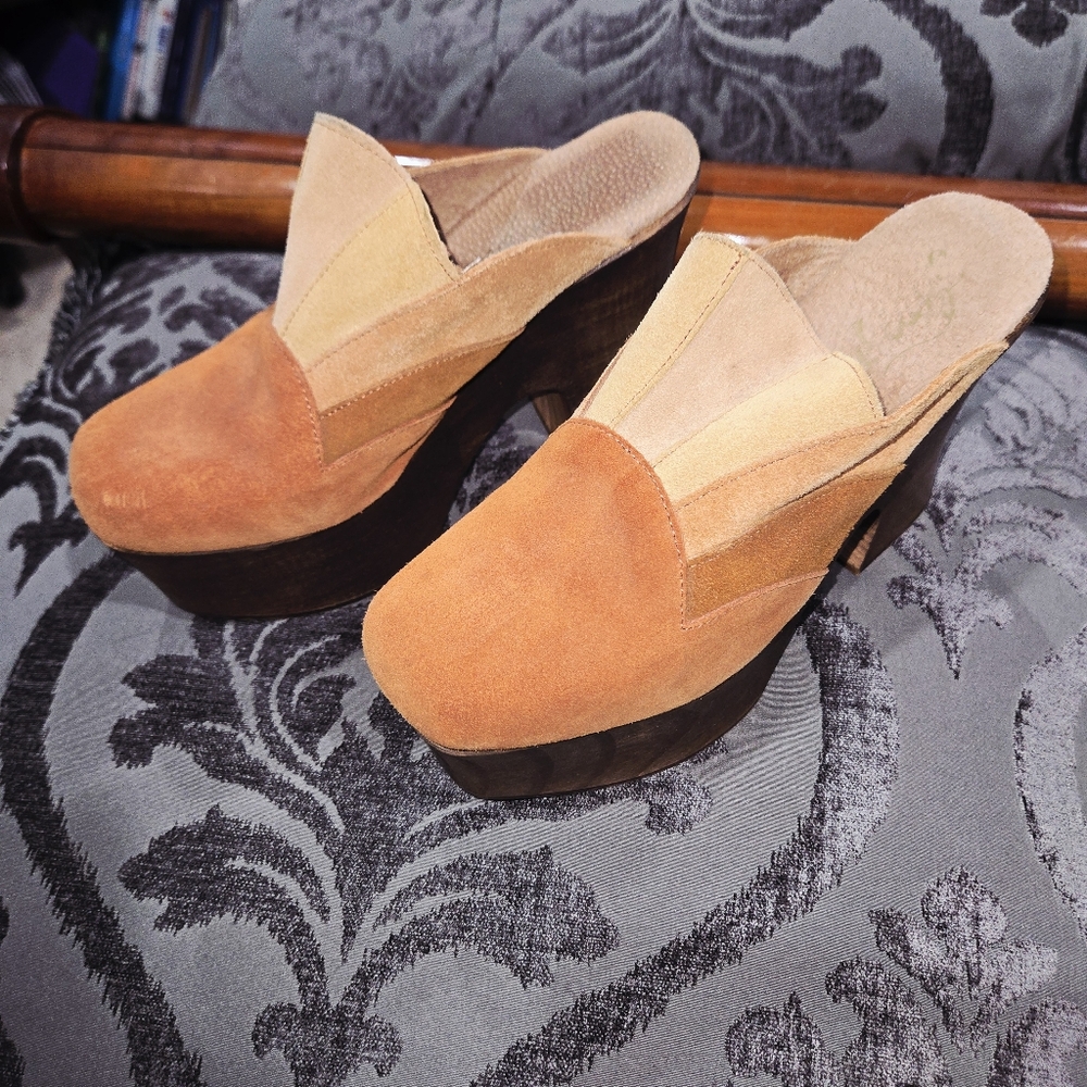 Free People Orange and Tan Platform Mules